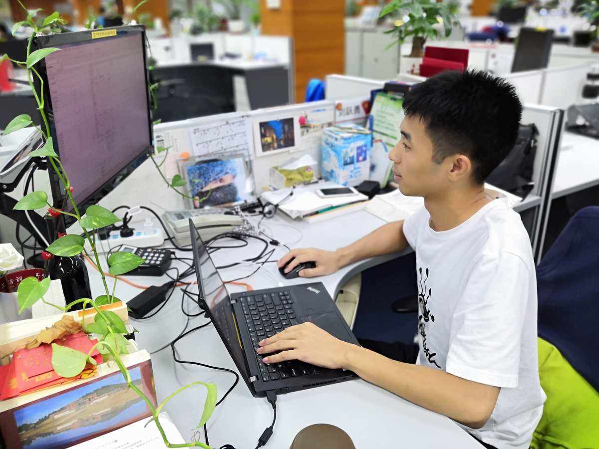 证券工作怎么样(银河证券工作怎么样)