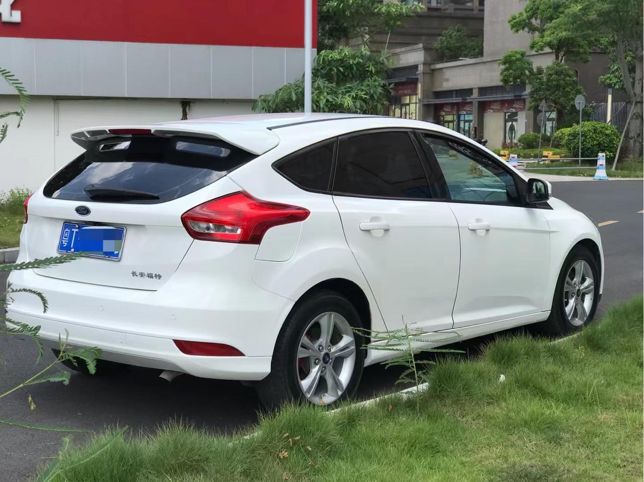 福克斯(福克斯轮胎型号)